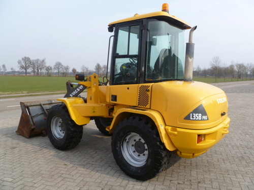 Product picture Volvo L35B loader parts list