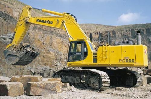 Product picture Komatsu PC600-8 manual collection.4 x manuals