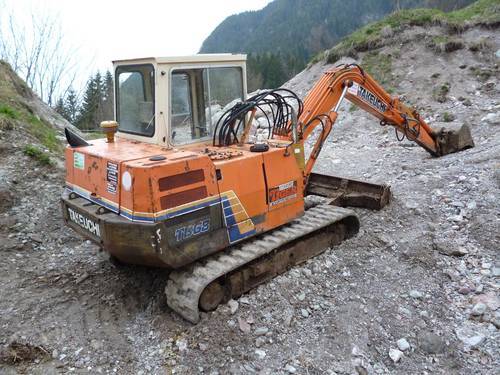 Product picture Takeuchi TB68 operators manual