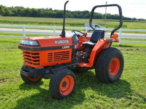 Product picture Kubota L2500DT parts book