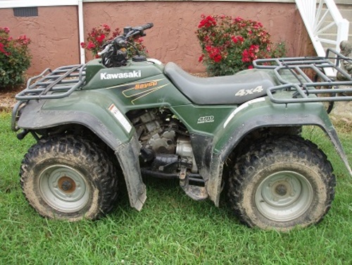 Product picture Kawasaki Bayou 400 4 x 4 owners manual
