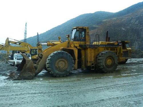 Product picture Komatsu WA800-1 and Komatsu 8V170-1 (SA8V170-1) manuals