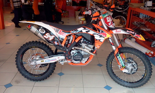 Product picture KTM 250SX-F repair manual. 2013