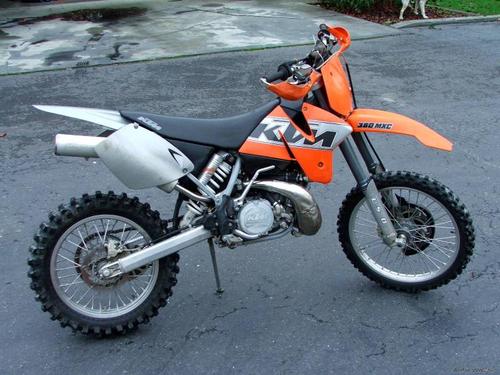 Product picture KTM 125,200,250,300,380 MXC owners manual.2001