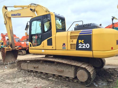 Product picture Komatsu PC220-8 & PC220LC-8 shop manual.