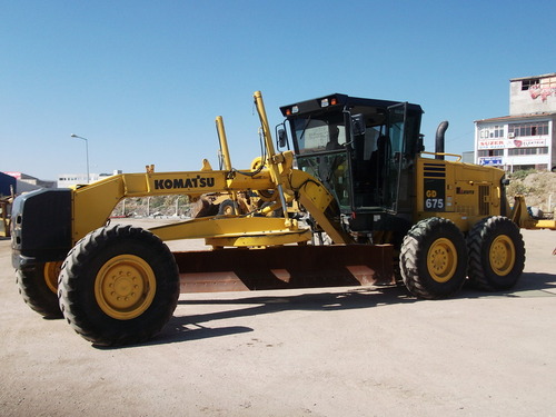 Product picture Komatsu GD675-3A grader. Machine and engine workshop manuals