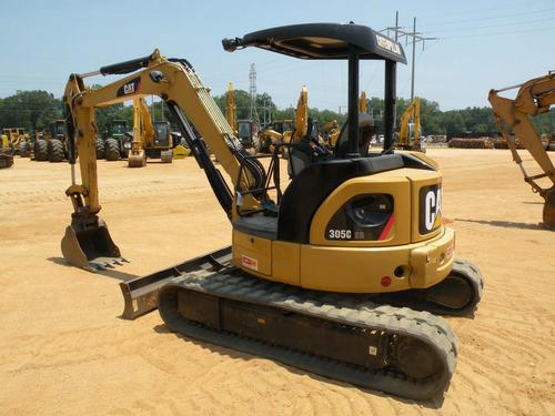 Product picture Cat 305C CR operation and maintenance manual