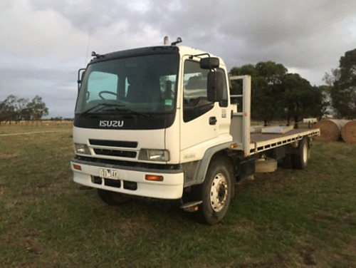 Product picture Isuzu FSR,FTR,FVR truck shop manual. Years 1998-2001