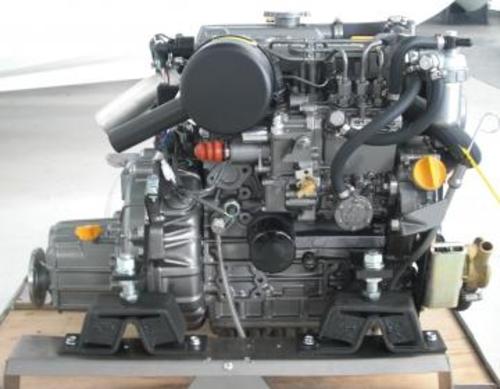 Product picture Yanmar 2YM15/3YM20/3YM30 operation manual.